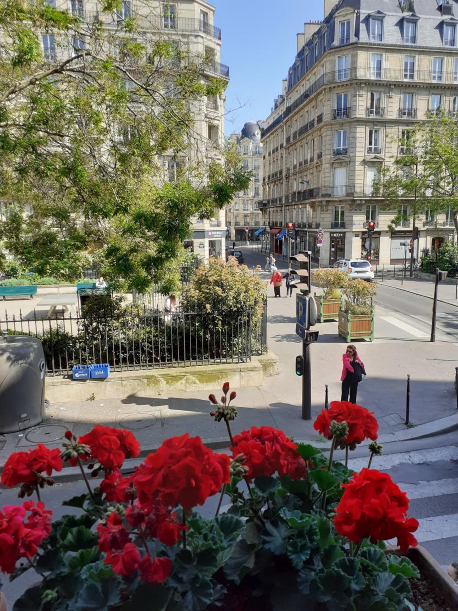 Marie Et Igor Bed & Breakfast Paris Bagian luar foto